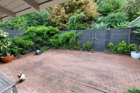 Photo of property in 1/22 Rangatira Road, Birkenhead, Auckland, 0626
