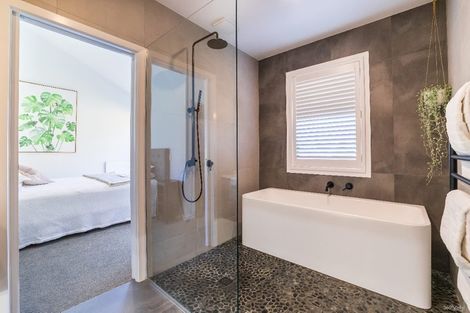 Photo of property in 6 Branigan Court, Jacks Point, Queenstown, 9371