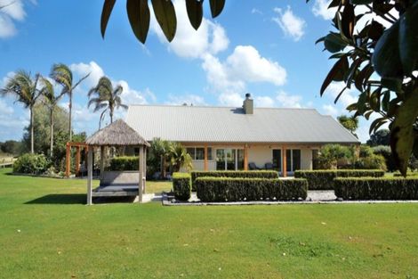 Photo of property in 93 Uretiti Road, Waipu, 0582