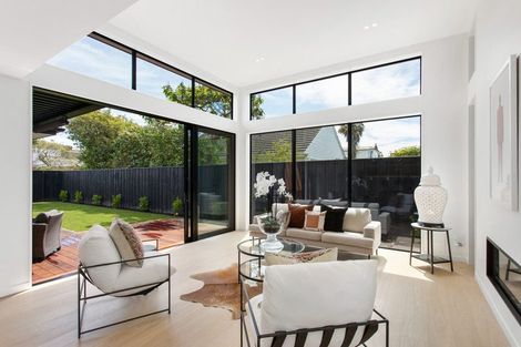 Photo of property in 48 Puriri Street, Riccarton, Christchurch, 8041