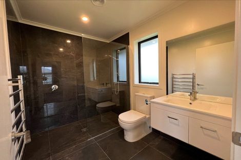 Photo of property in 11 Henty Lane, Marton, 4710