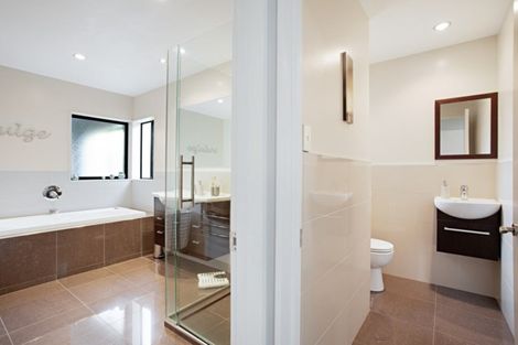 Photo of property in 65 Sunny Crescent, Huapai, Kumeu, 0810