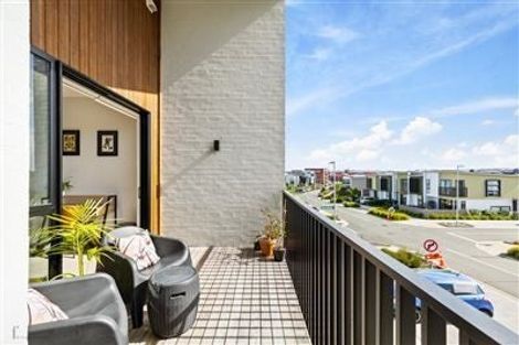 Photo of property in 6/3 Genevieve Lane, Hobsonville, Auckland, 0616