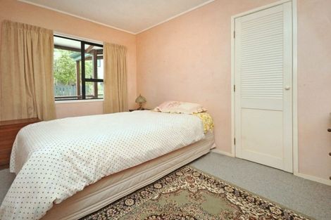 Photo of property in 4 Southview Place, Wattle Downs, Auckland, 2102