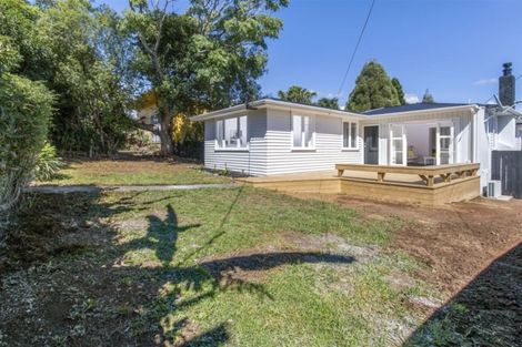 Photo of property in 1/68 Glen Road, Ranui, Auckland, 0612