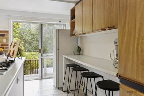 Photo of property in 68 Wood Bay Road, Titirangi, Auckland, 0604