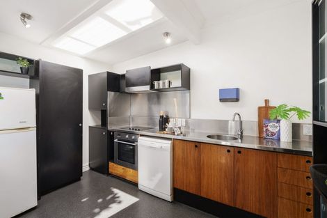 Photo of property in 11 Rintoul Street, Newtown, Wellington, 6021