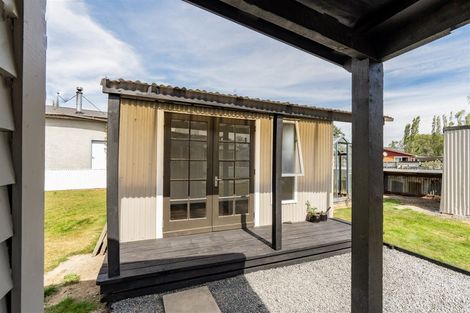 Photo of property in 9 High Street, Milton, 9220