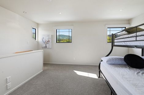 Photo of property in 137 Kenrigg Road West, Kinloch, Taupo, 3377
