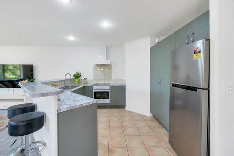 Photo of property in 13 San Pedro Place, Henderson, Auckland, 0612