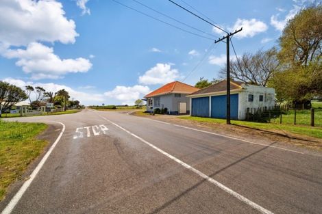 Photo of property in 488 Hastings Road, Matapu, Hawera, 4675