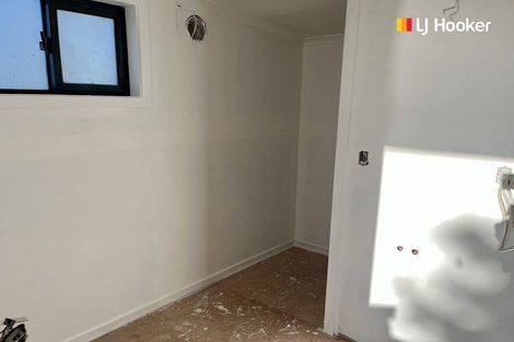 Photo of property in 27 Nore Street, Waihola, Milton, 9073