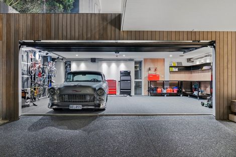 Photo of property in 192 Marine Parade, Mount Maunganui, 3116