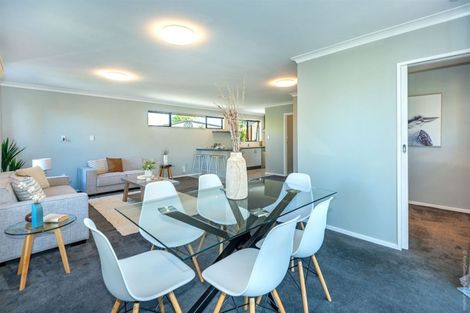 Photo of property in 62 Solomon Avenue, Redwood, Christchurch, 8051