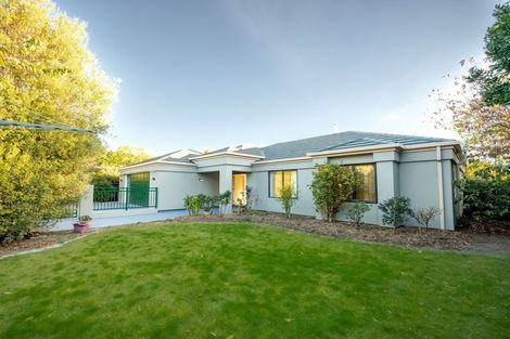 Photo of property in 315 Gardiners Road, Harewood, Christchurch, 8051