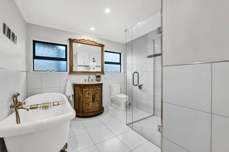 Photo of property in 37 Arthur Street, Hawera, 4674