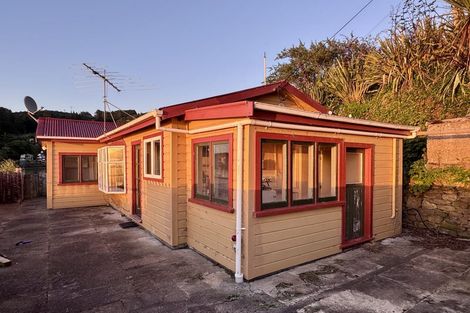 Photo of property in 1 Aramoana Road, Careys Bay, Port Chalmers, 9082