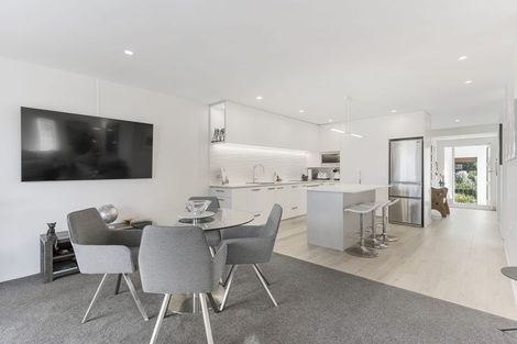 Photo of property in 32/34 Waiwera Place, Waiwera, Orewa, 0994