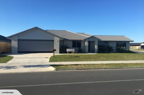 Photo of property in 39 Piata Street, Papamoa Beach, Papamoa, 3118