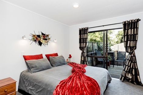 Photo of property in 130 Osprey Drive, Welcome Bay, Tauranga, 3112