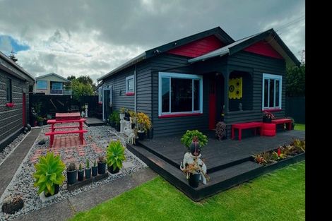 Photo of property in 67 Browne Street, Waitara, 4320