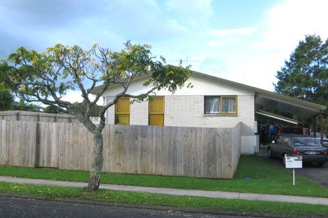 Photo of property in 2/25 Wycherley Drive, Bucklands Beach, Auckland, 2014