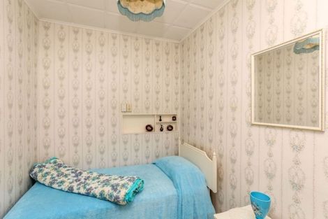 Photo of property in 2a Beach Street, Fitzroy, New Plymouth, 4312