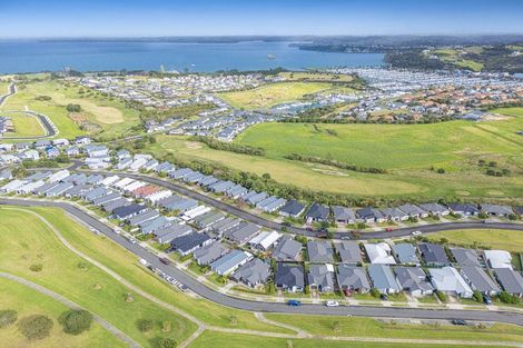 Photo of property in 49 Barcliff Terrace, Gulf Harbour, Whangaparaoa, 0930