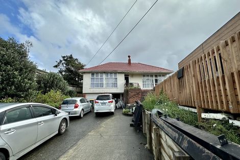 Photo of property in 1/174 Lake Road, Northcote, Auckland, 0627