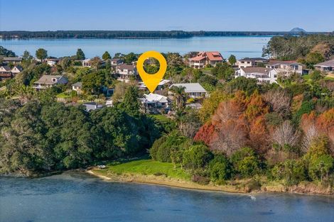 Photo of property in 13 Moana Drive, Tanners Point, Katikati, 3177