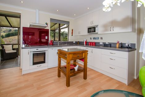 Photo of property in 75 Hocken Street, Kenmure, Dunedin, 9011