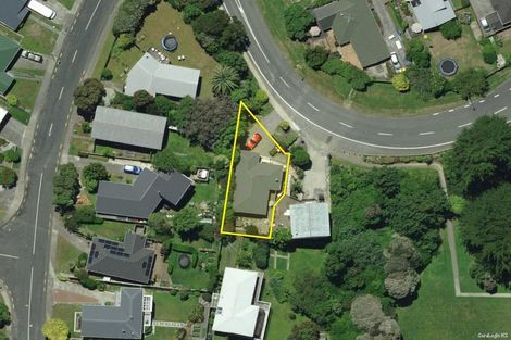 Photo of property in 76 Grays Road, Camborne, Porirua, 5026