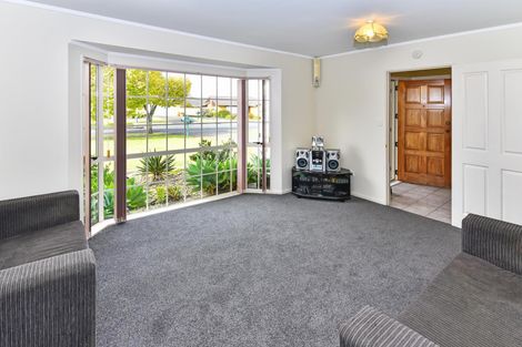 Photo of property in 84 Tington Avenue, Wattle Downs, Auckland, 2103