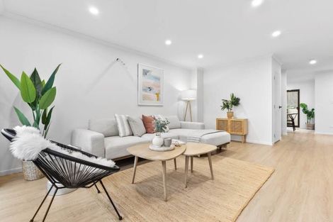 Photo of property in 106c Parkhaven Drive, Rosehill, Papakura, 2113