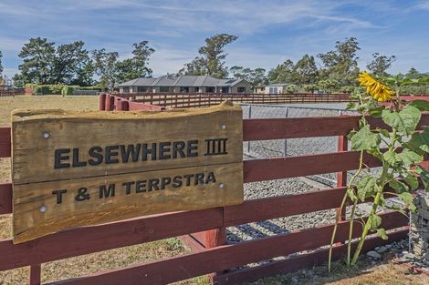 Photo of property in 9 Thorndon Close, Kirwee, Darfield, 7571