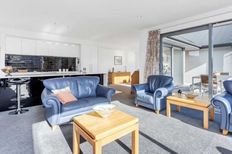 Photo of property in 17 Waterstock Way, Parklands, Christchurch, 8083