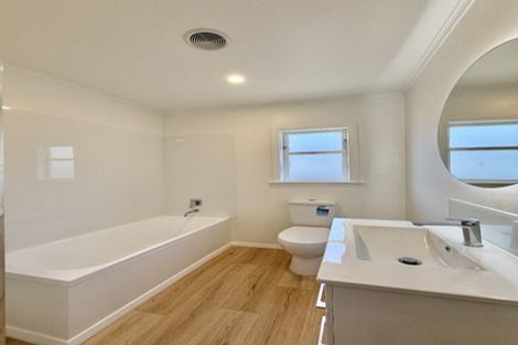 Photo of property in 12 Davis Grove, Wainuiomata, Lower Hutt, 5014