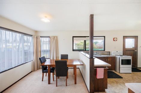 Photo of property in 12a Oxford Street, Marton, 4710