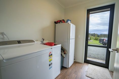 Photo of property in 681a Manapouri-te Anau Highway, Te Anau, 9679