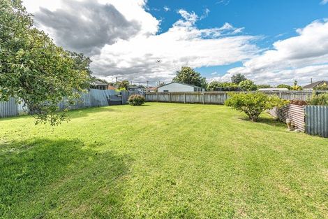 Photo of property in 9 Ruapehu Street, Castlecliff, Whanganui, 4501