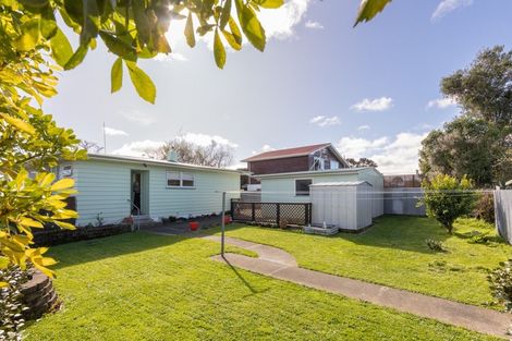 Photo of property in 8 Park Road, West End, Palmerston North, 4412