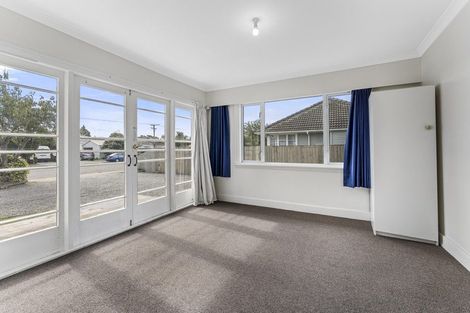 Photo of property in 1/43 Aorangi Road, Bryndwr, Christchurch, 8053