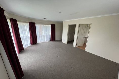 Photo of property in 25 Glenross Drive, Wattle Downs, Auckland, 2103