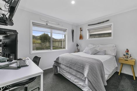 Photo of property in 1398 High Street, Taita, Lower Hutt, 5011
