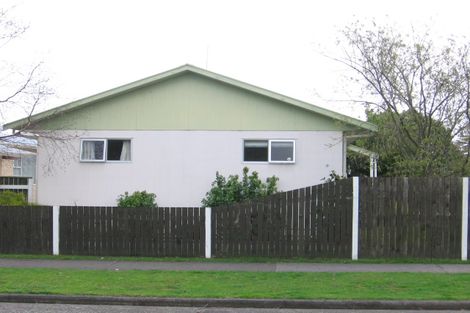 Photo of property in 4 Dampier Avenue, Awapuni, Palmerston North, 4412