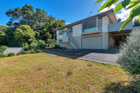 Photo of property in 2/78a Onewa Road, Northcote Point, Auckland, 0627