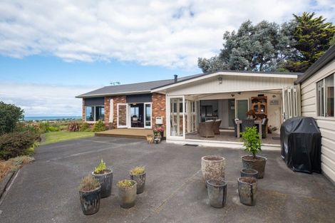 Photo of property in 15 Terrace Road, Bay View, Napier, 4104