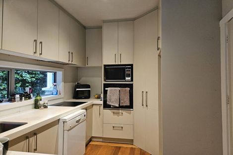 Photo of property in 16 Grange Street, Hillsborough, Christchurch, 8022