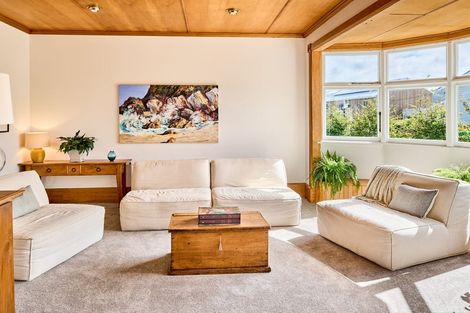 Photo of property in 7 Lochiel Road, Khandallah, Wellington, 6035