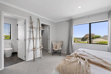 Photo of property in 33 Hallmark Rise, Bethlehem, Tauranga, 3110